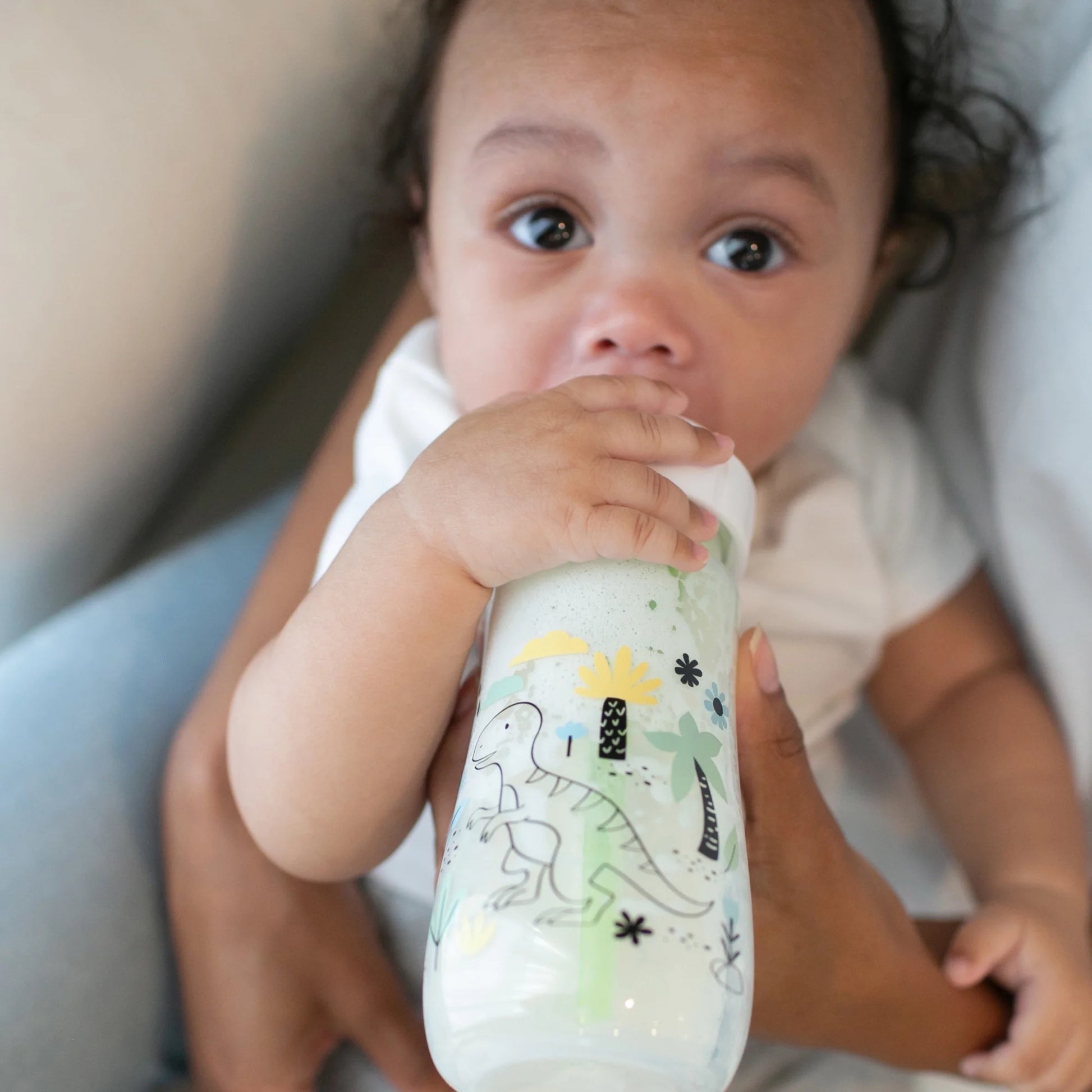Natural Flow Anti-Colic Options+ Wide-Neck Baby Bottle, Dino Decos, 9Oz/270Ml, Level 1 Slow Flow, 0M+, 2 Pack