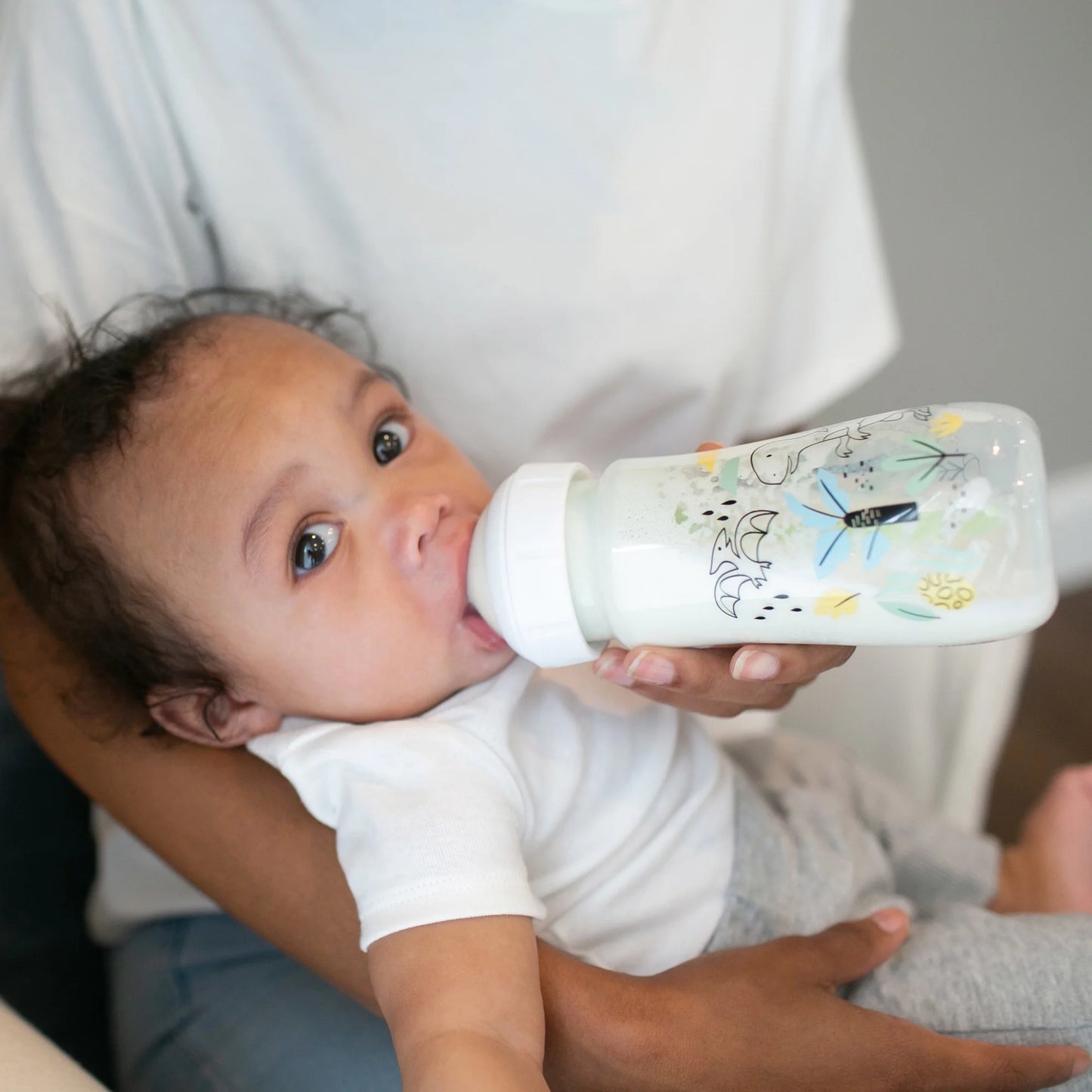Natural Flow Anti-Colic Options+ Wide-Neck Baby Bottle, Dino Decos, 9Oz/270Ml, Level 1 Slow Flow, 0M+, 2 Pack